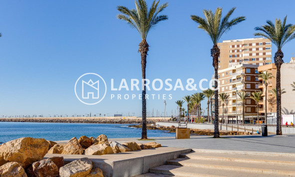 Resale - Apartment - Torrevieja - Habaneras