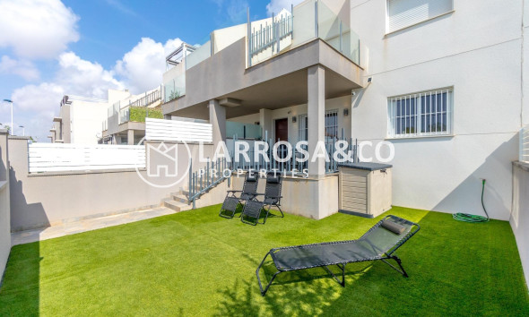 Resale - Apartment - Torrevieja - Sector 25