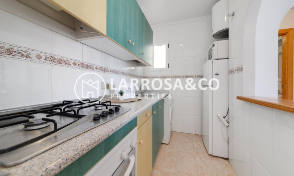 Resale - Apartment - Torrevieja - Centro