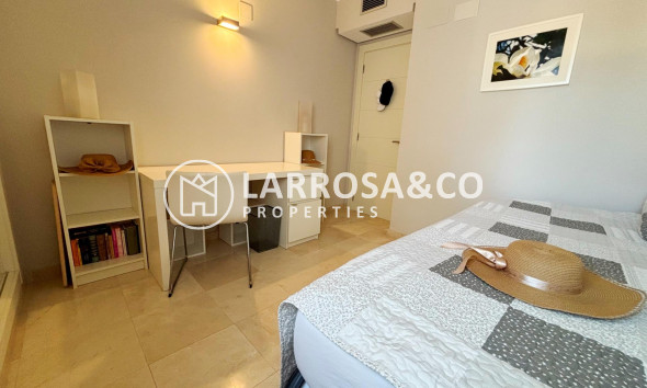 Reventa - Apartamento - Orihuela - Las Colinas Golf