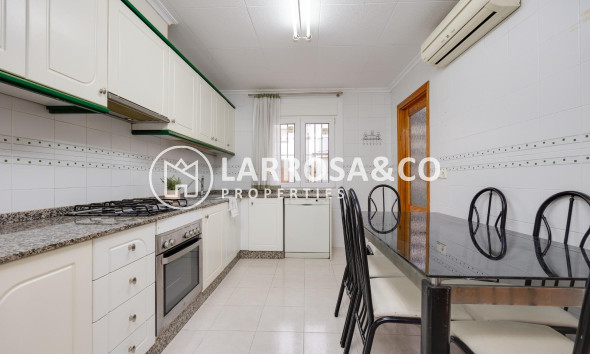 Herverkoop - Semi-detached house - Callosa de Segura - C- FILARMONICA