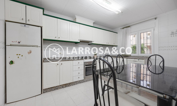 Herverkoop - Semi-detached house - Callosa de Segura - C- FILARMONICA