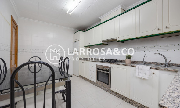 Resale - Semi-detached house - Callosa de Segura - C- FILARMONICA