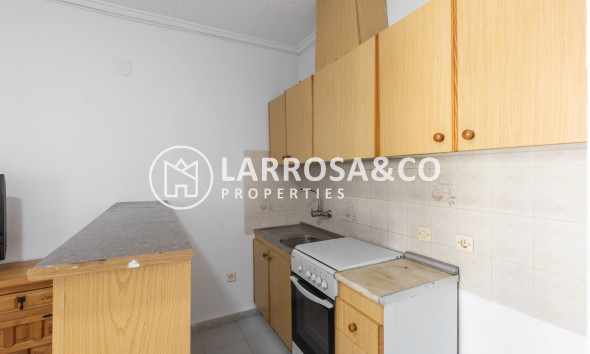 Resale - Bungalow - Torrevieja - San luis