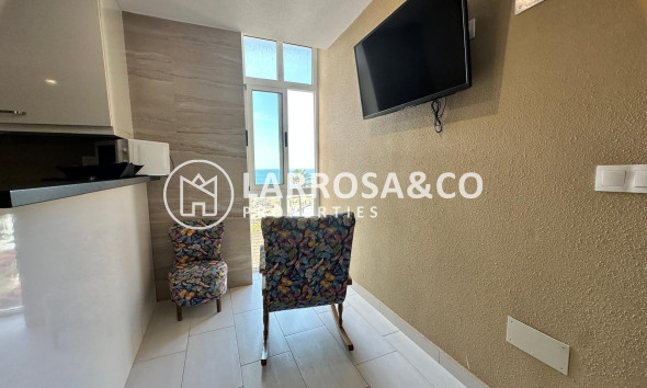 A Vendre - Apartment - Torrevieja - Paseo maritimo