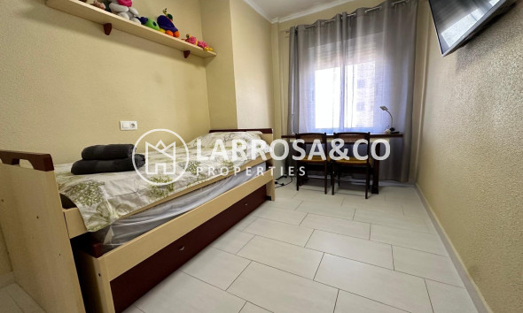 Reventa - Apartamento - Torrevieja - Paseo maritimo