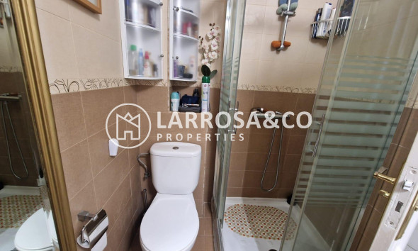 Resale - Apartment - Torrevieja - Playa del cura