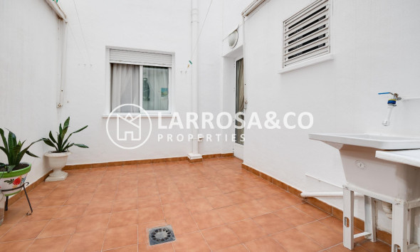 Herverkoop - Ground floor apartment - Torrevieja - Playa del cura