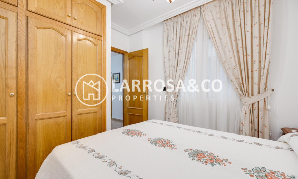 Herverkoop - Ground floor apartment - Torrevieja - Playa del cura