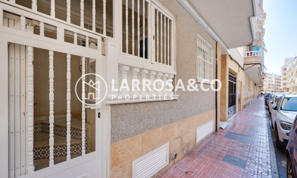 Herverkoop - Ground floor apartment - Torrevieja - Playa del cura