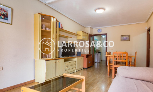 Resale - Apartment - Torrevieja - El molino