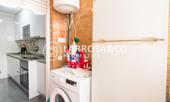 Resale - Apartment - Torrevieja - El molino