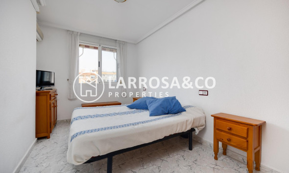 Reventa - Apartamento - Torrevieja - Playa del cura