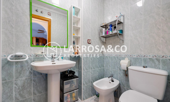 Reventa - Apartamento - Torrevieja - Playa del cura