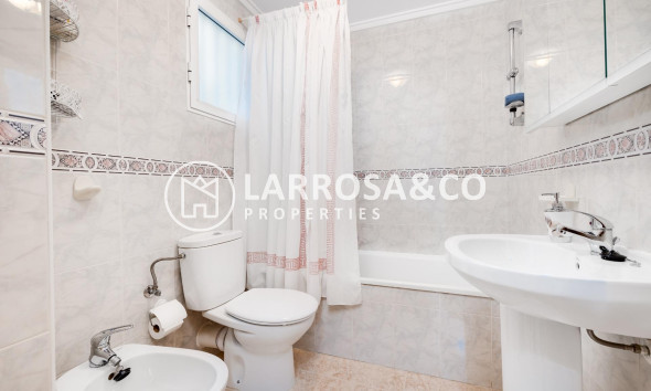 Reventa - Apartamento - Torrevieja - Playa del cura