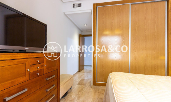 Herverkoop - Apartment - Orihuela - Zona Centro