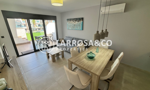 Resale - Apartment - Guardamar del Segura - El Raso