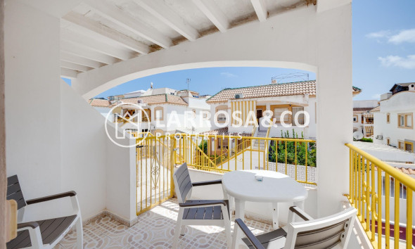 Resale - Bungalow - Torrevieja - Centro