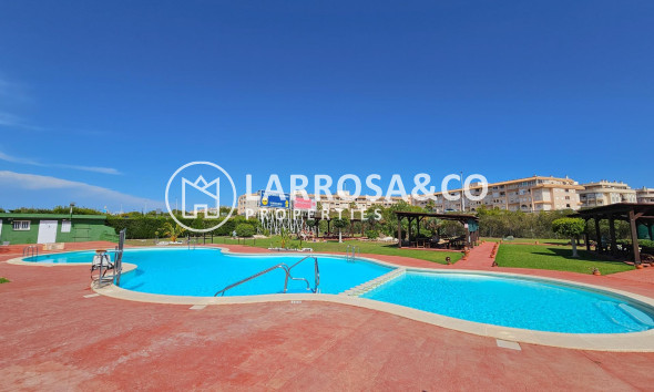 Resale - Bungalow - Torrevieja - Centro