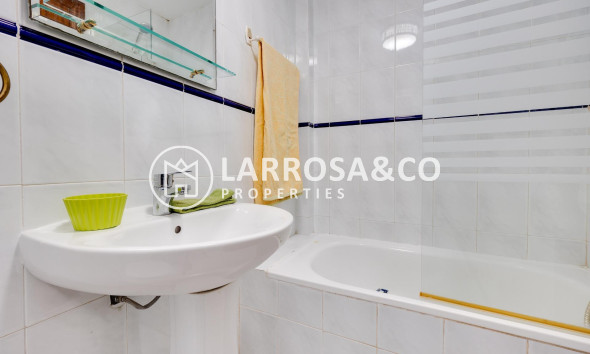 Resale - Bungalow - Torrevieja - El chaparral