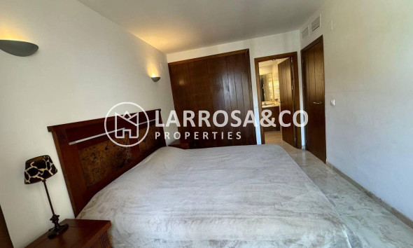 Resale - Apartment - Torrevieja - Punta Prima