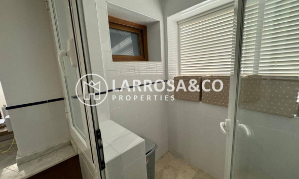 Resale - Apartment - Torrevieja - Punta Prima