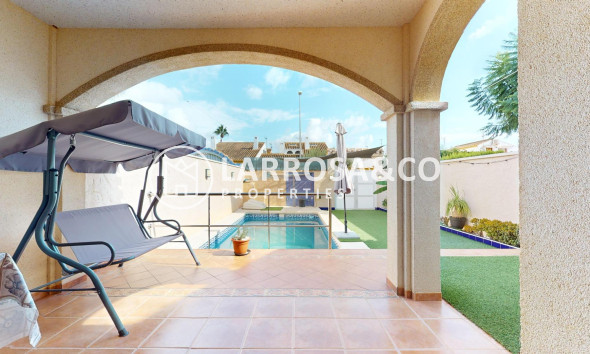 Resale - Detached House/Villa - Pilar de la Horadada - La Torre de la Horadada