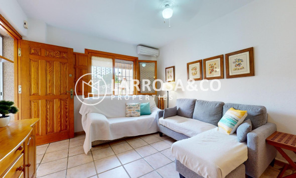 Resale - Detached House/Villa - Pilar de la Horadada - La Torre de la Horadada