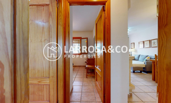 Resale - Detached House/Villa - Pilar de la Horadada - La Torre de la Horadada