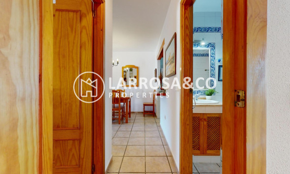 Resale - Detached House/Villa - Pilar de la Horadada - La Torre de la Horadada