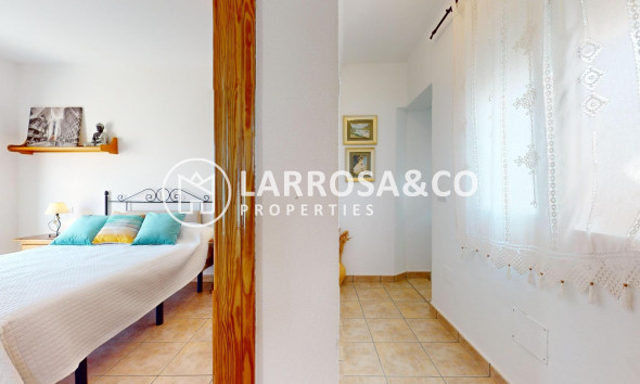 Resale - Detached House/Villa - Pilar de la Horadada - La Torre de la Horadada