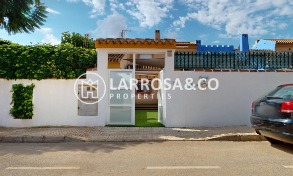 Resale - Detached House/Villa - Pilar de la Horadada - La Torre de la Horadada