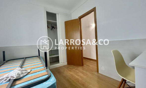 Herverkoop - Apartment - Torrevieja - Centro