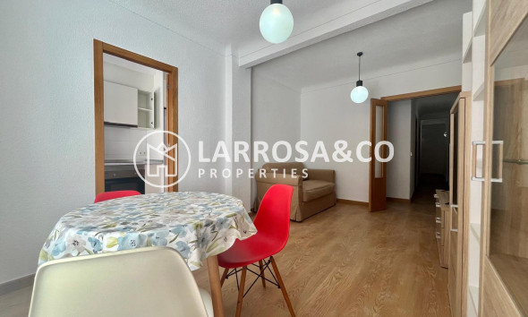 Resale - Apartment - Torrevieja - Centro