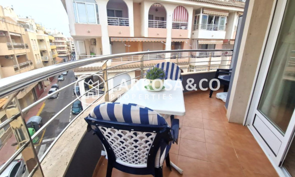 Resale - Apartment - Torrevieja - Playa del cura