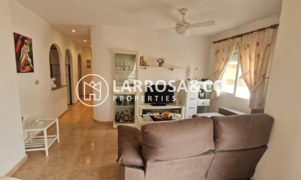 Resale - Apartment - Torrevieja - Playa del cura