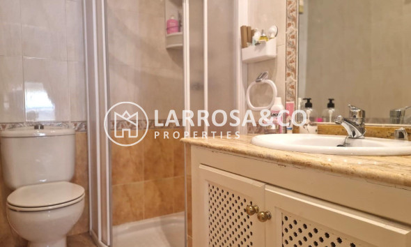 Resale - Apartment - Torrevieja - Playa del cura