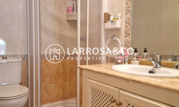 Reventa - Apartamento - Torrevieja - Playa del cura