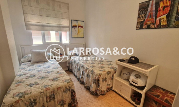 Herverkoop - Apartment - Torrevieja - Playa del cura