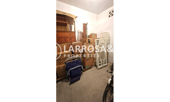 Resale - Apartment - Torrevieja - Playa del cura