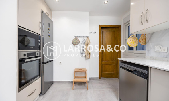 Herverkoop - Apartment - Torrevieja - Playa del cura