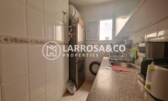 Resale - Apartment - Torrevieja - Centro