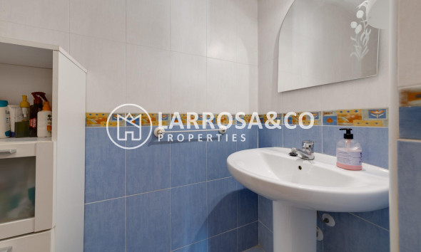 Reventa - Apartamento - Torrevieja - Playa del cura