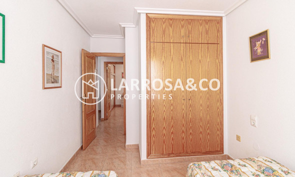 Herverkoop - Apartment - Torrevieja - Playa del cura