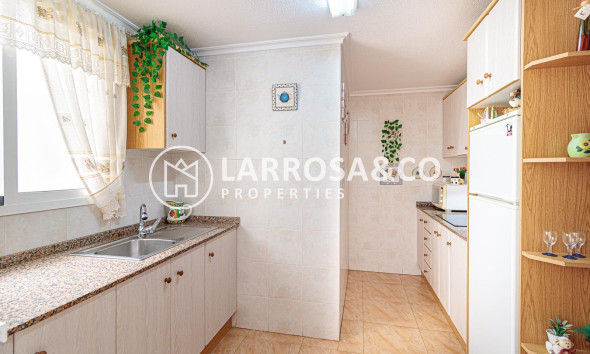 Resale - Apartment - Torrevieja - Playa del cura