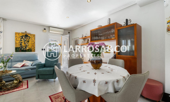 Herverkoop - Semi-detached house - Torrevieja - Torreta florida