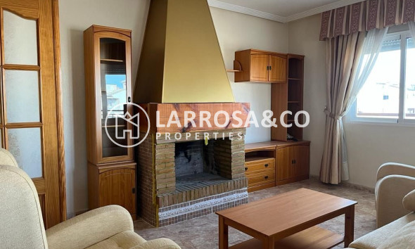 Resale - Detached House/Villa - Jacarilla - CENTRO