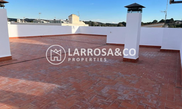 Resale - Detached House/Villa - Jacarilla - CENTRO