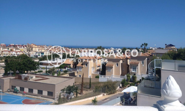 Resale - Detached House/Villa - Orihuela costa - Villamartin 