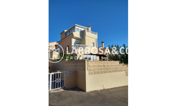 A Vendre - Villa - Orihuela costa - Villamartin 